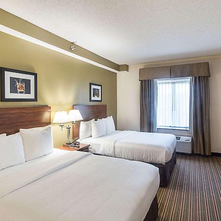 Quality Inn & Suites West Chase Houston Buitenkant foto